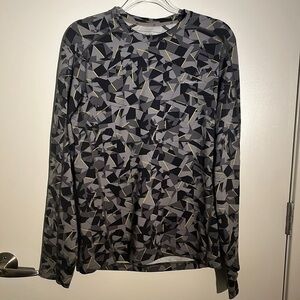 Eddie Bauer Gray Print Longsleeve Shirt (Size S)​​​​​​​​​​​​